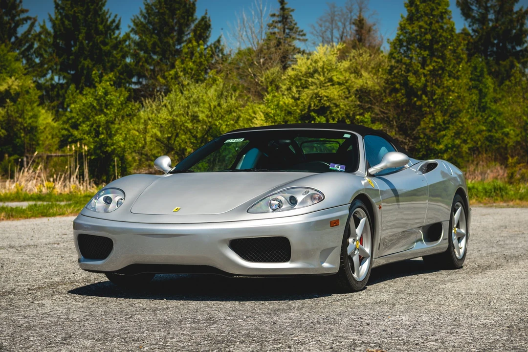 2001 Ferrari 360 Spider - Image 2 of 31
