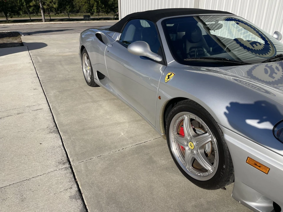 2001 Ferrari 360 Spider - Image 27 of 31