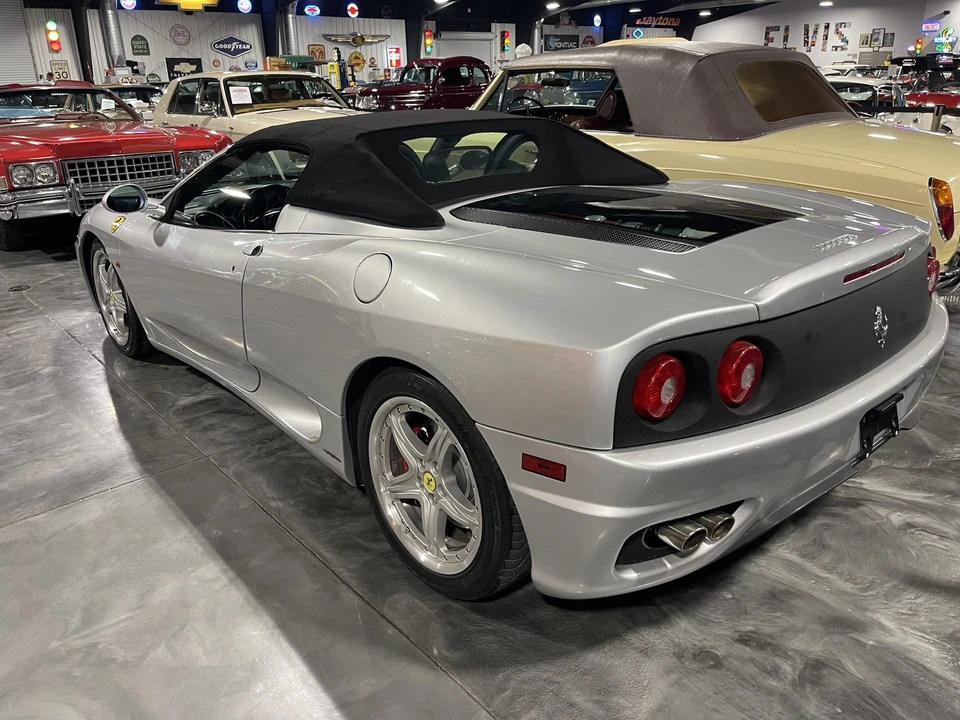 2001 Ferrari 360 Spider - Image 20 of 31