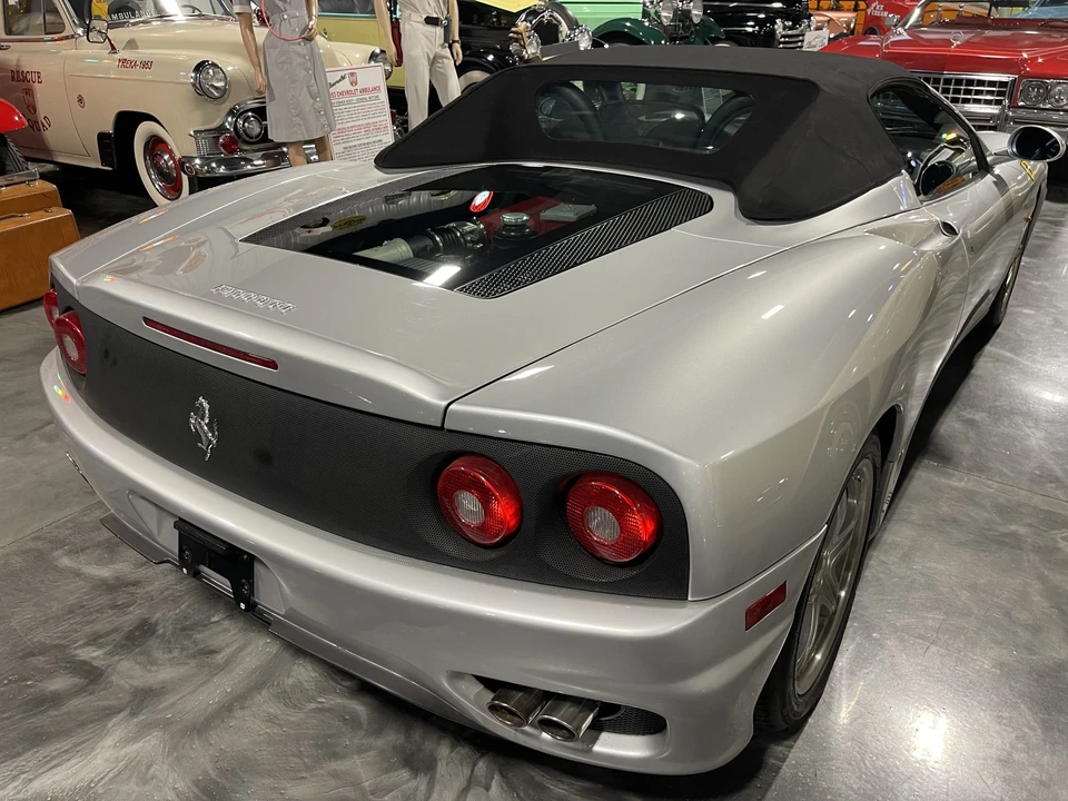 2001 Ferrari 360 Spider - Image 13 of 31