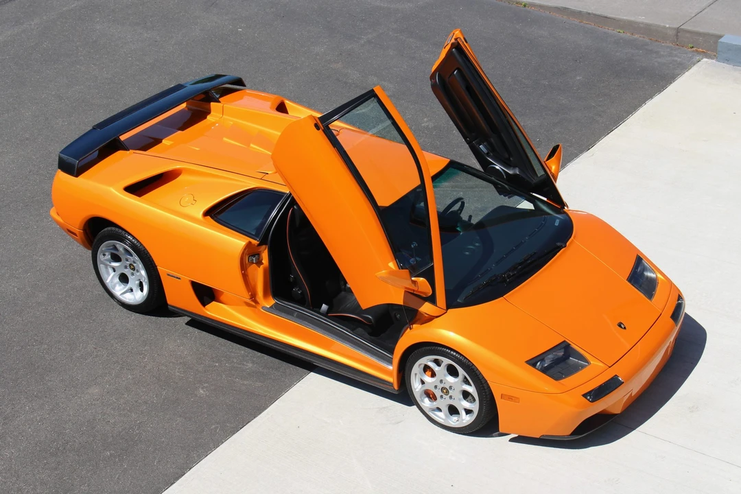 2001 Lamborghini Diablo VT - Image 14 of 31