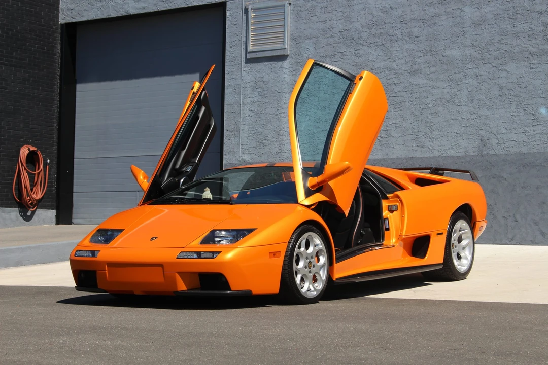 2001 Lamborghini Diablo VT - Image 17 of 31