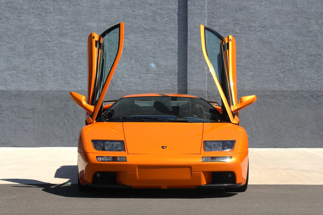 2001 Lamborghini Diablo VT - Image 16 of 31