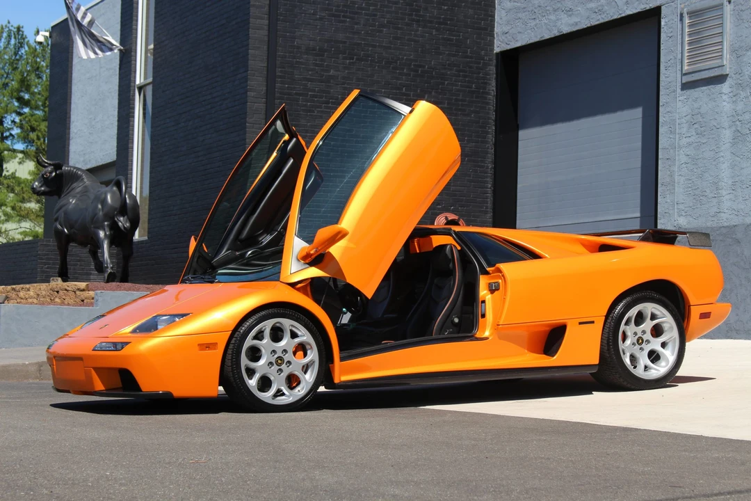 2001 Lamborghini Diablo VT - Image 18 of 31