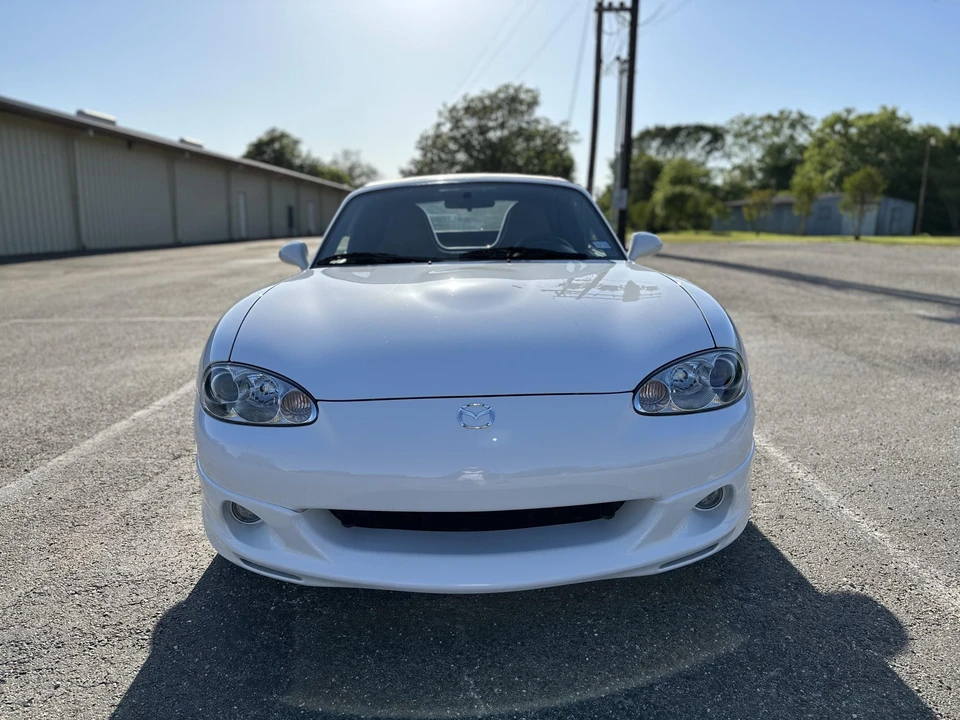 2001 Mazda NB MX-5 Miata - Image 9 of 31