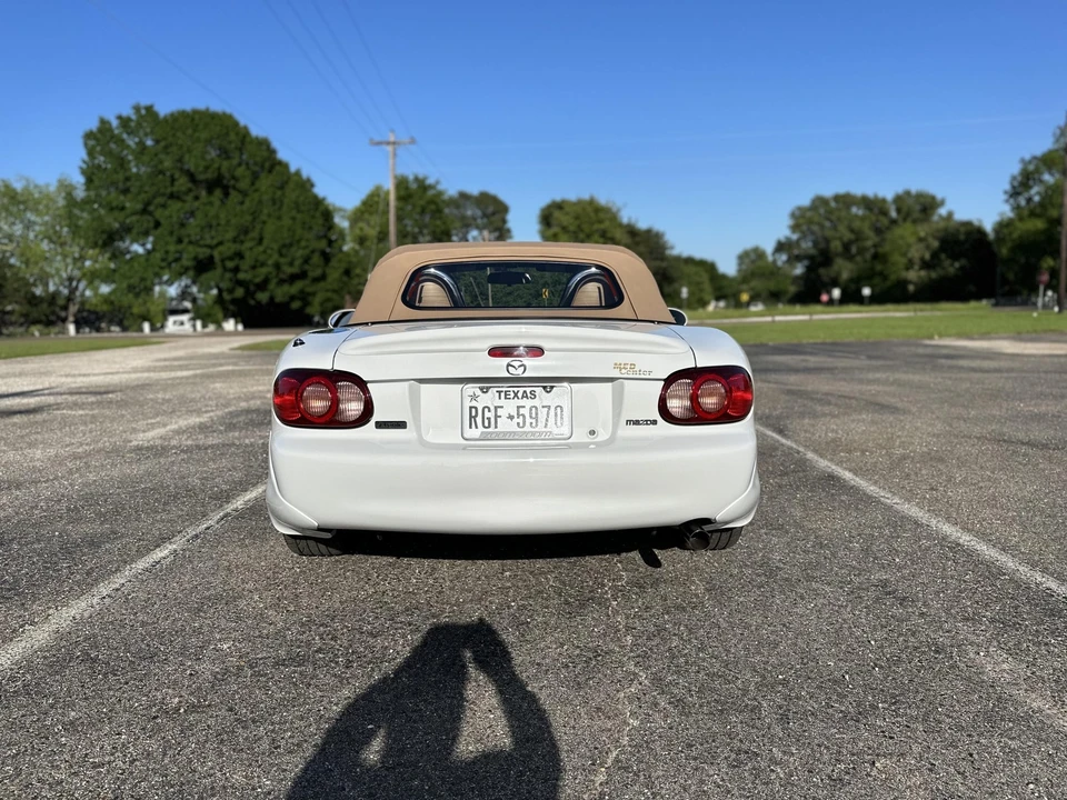 2001 Mazda NB MX-5 Miata - Image 5 of 31