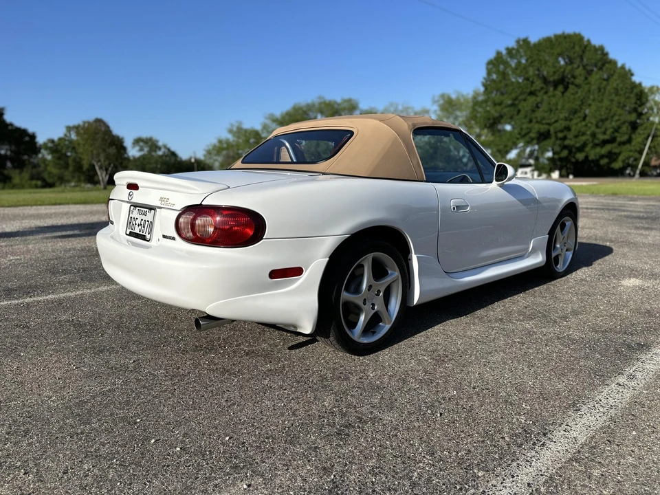 2001 Mazda NB MX-5 Miata - Image 6 of 31