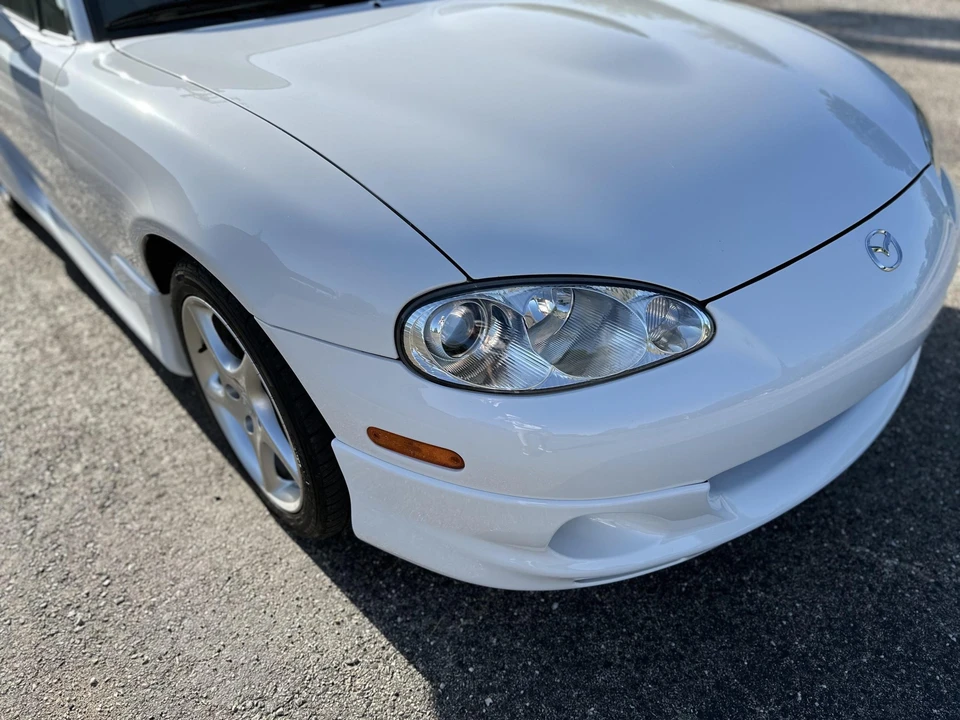 2001 Mazda NB MX-5 Miata - Image 19 of 31