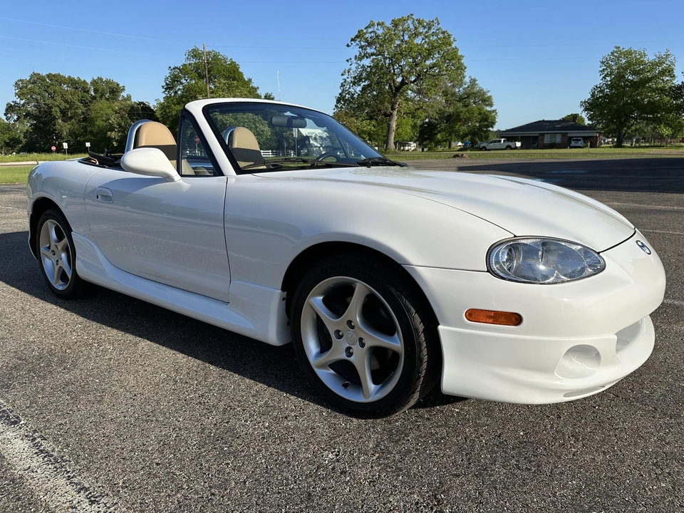 2001 Mazda NB MX-5 Miata - Image 17 of 31
