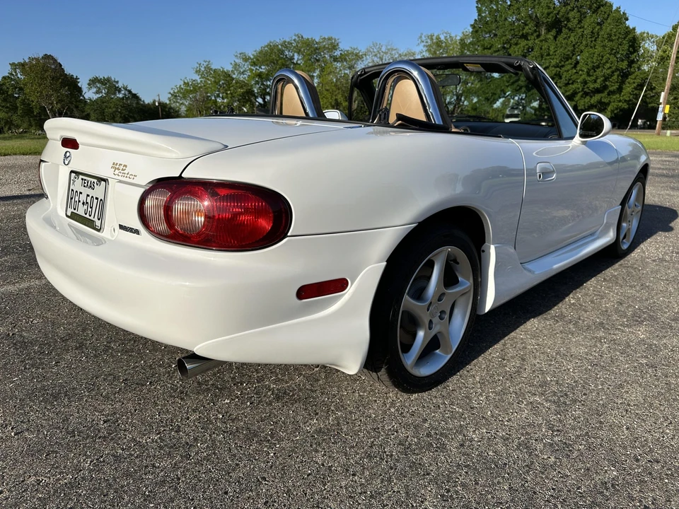 2001 Mazda NB MX-5 Miata - Image 13 of 31