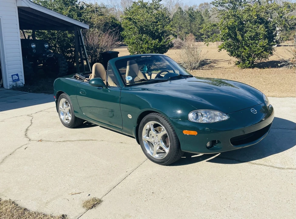 2001 Mazda NB MX-5 Miata - Image 2 of 31