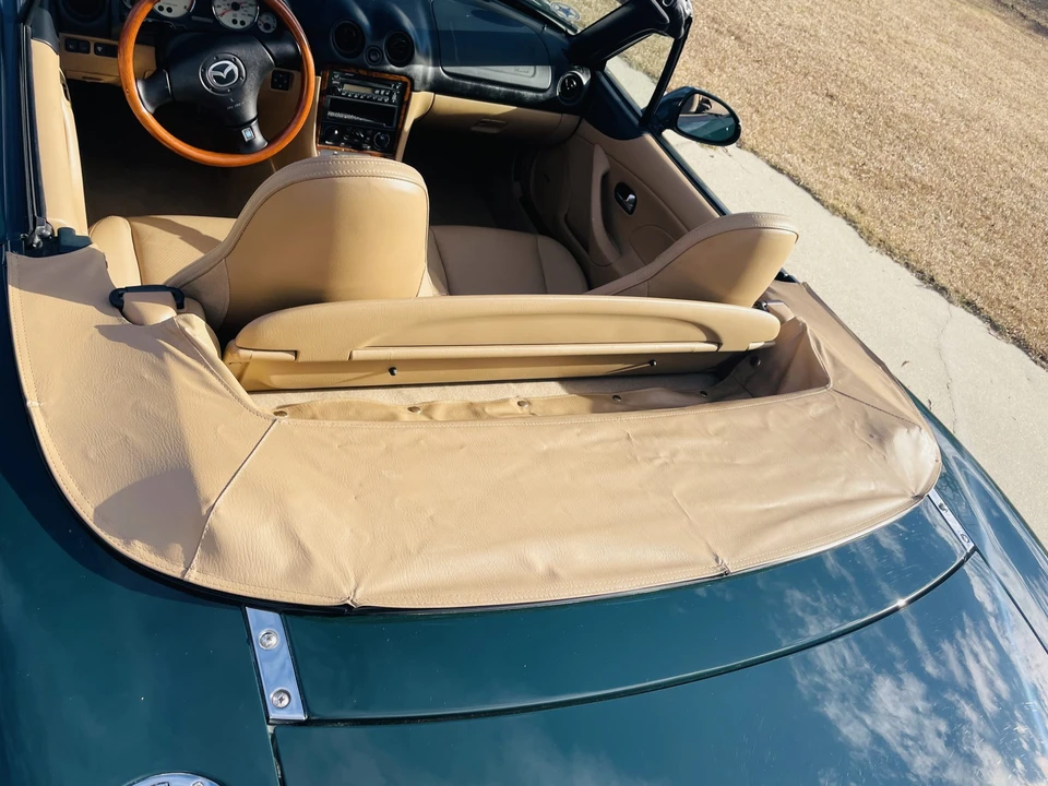 2001 Mazda NB MX-5 Miata - Image 20 of 31