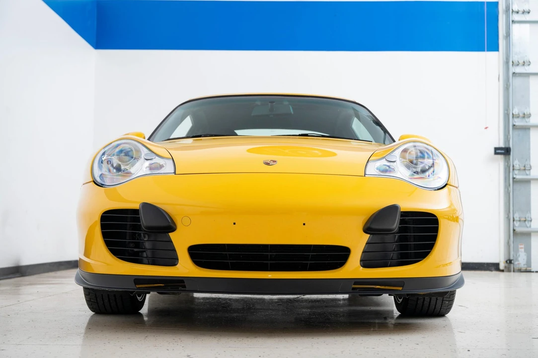 2001 Porsche 996 Turbo - Image 12 of 31