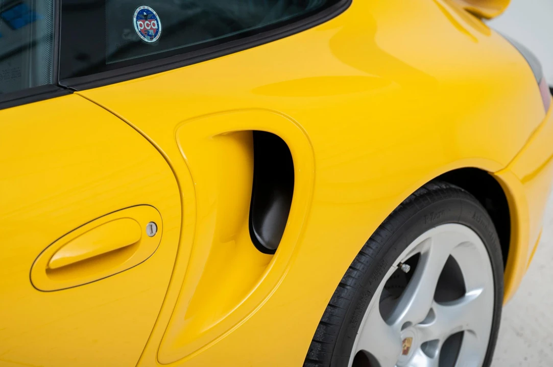 2001 Porsche 996 Turbo - Image 26 of 31