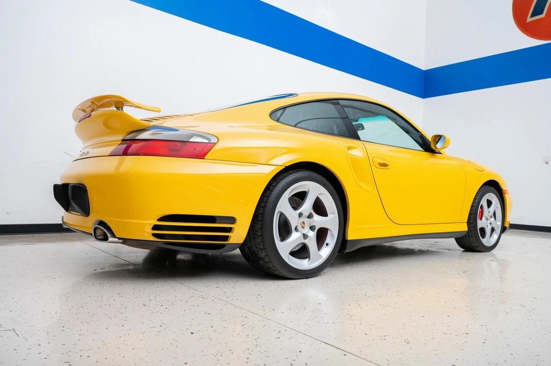 2001 Porsche 996 Turbo - Image 9 of 31