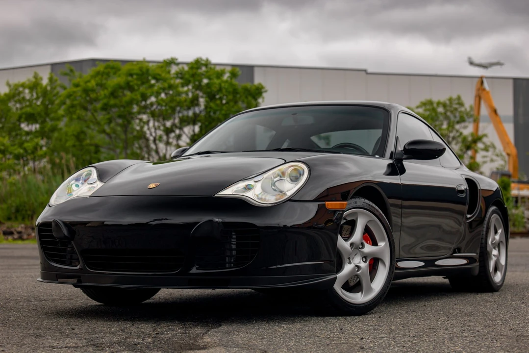 2001 Porsche 996 Turbo - Image 12 of 31
