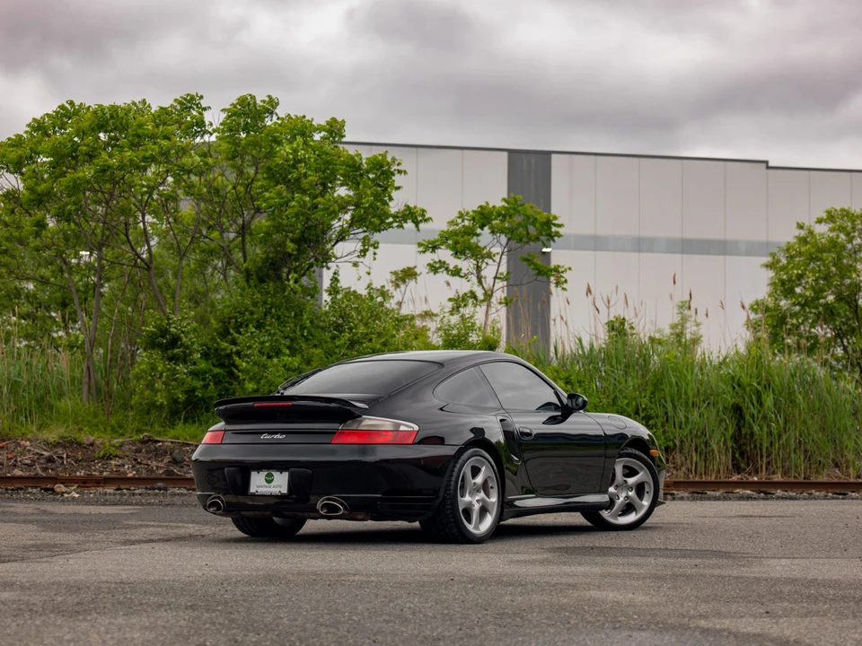 2001 Porsche 996 Turbo - Image 26 of 31