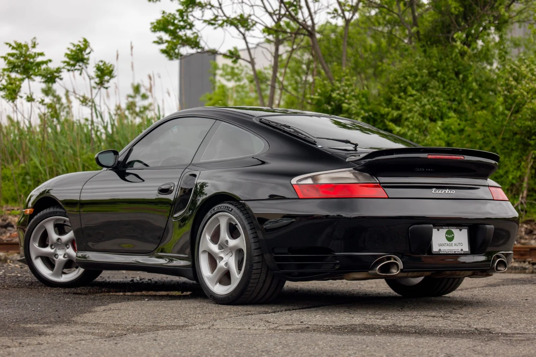 2001 Porsche 996 Turbo - Image 19 of 31