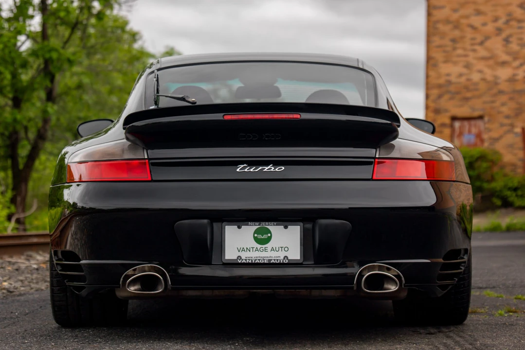 2001 Porsche 996 Turbo - Image 23 of 31