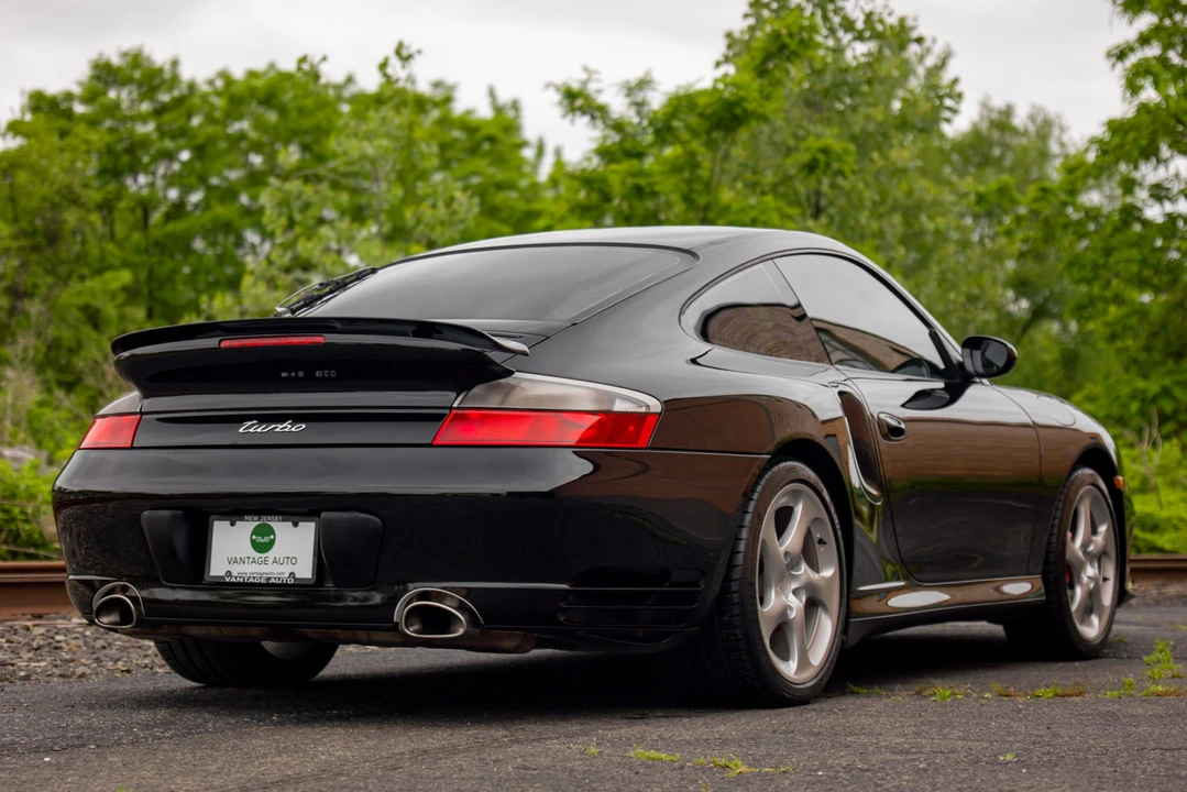2001 Porsche 996 Turbo - Image 24 of 31