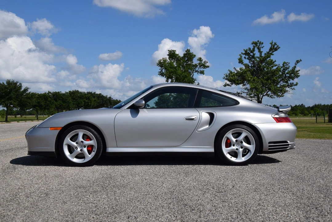 2001 Porsche 996 Turbo - Image 6 of 31