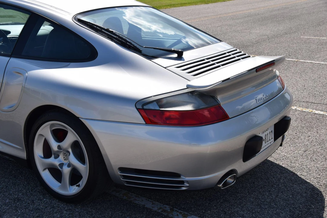 2001 Porsche 996 Turbo - Image 22 of 31