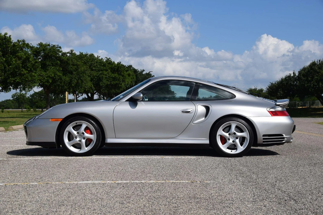 2001 Porsche 996 Turbo - Image 7 of 31