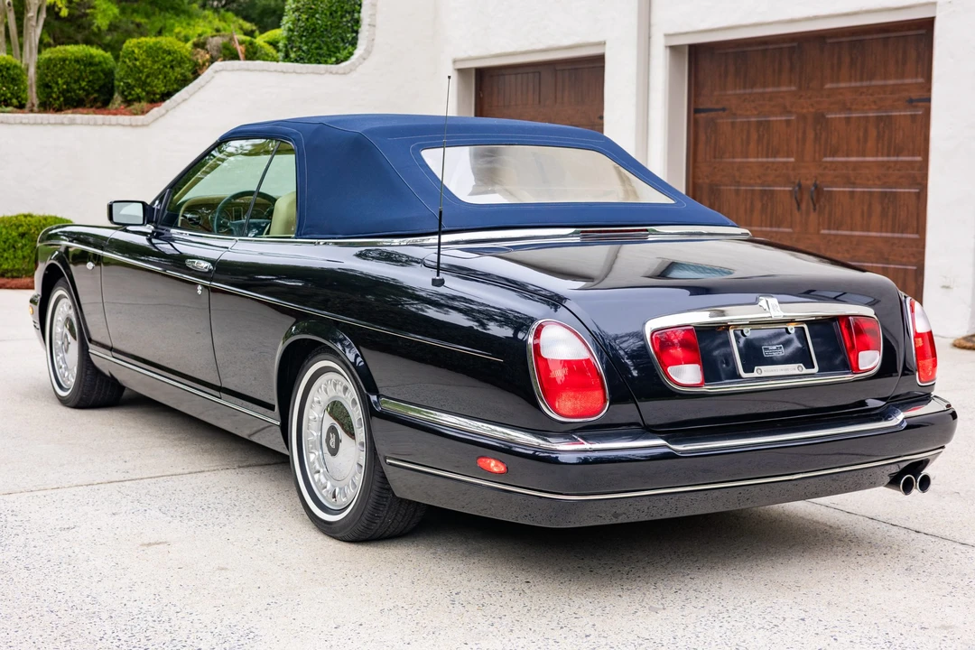 2001 Rolls-Royce Corniche Series V - Image 22 of 31