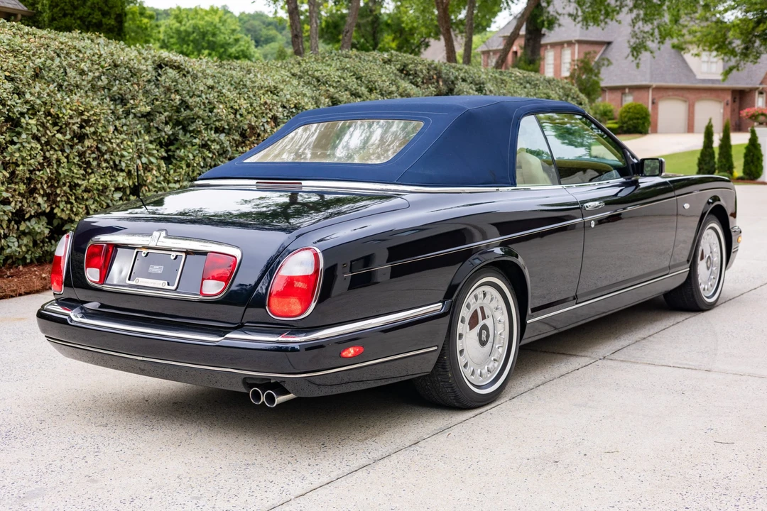 2001 Rolls-Royce Corniche Series V - Image 19 of 31