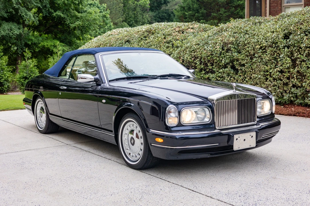 2001 Rolls-Royce Corniche Series V - Image 17 of 31