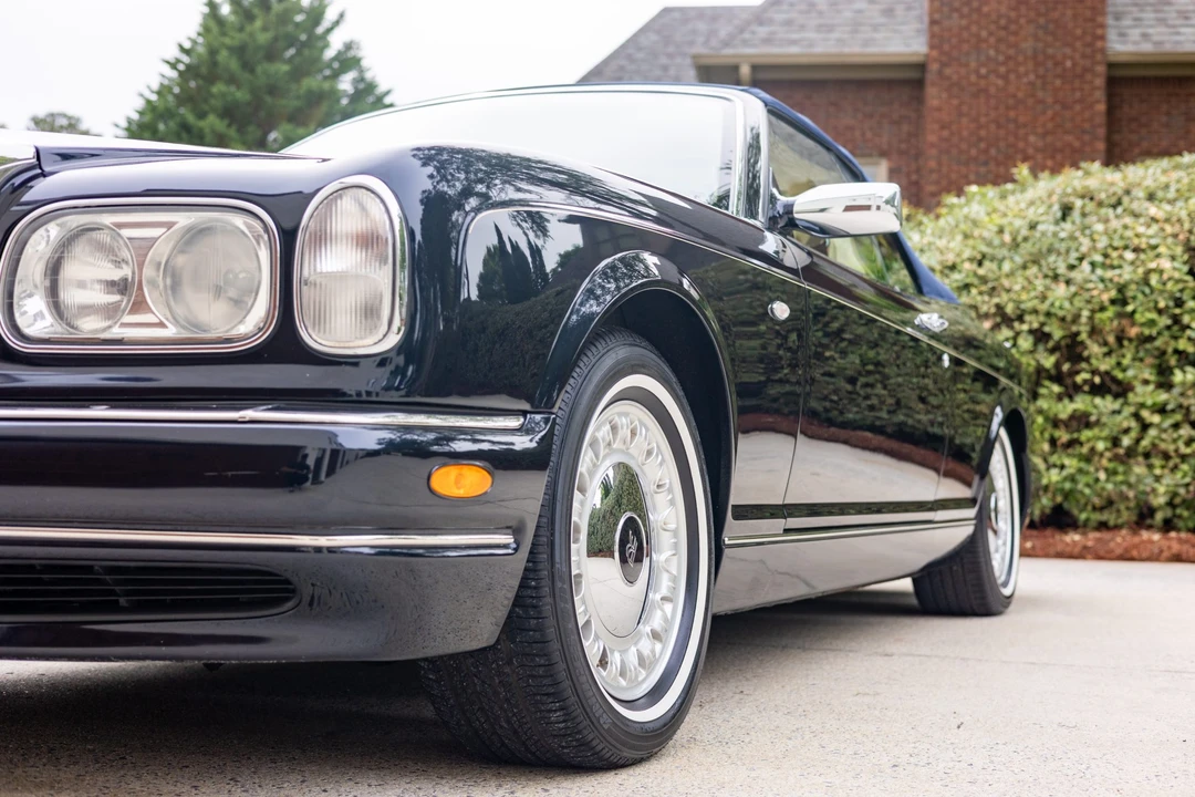 2001 Rolls-Royce Corniche Series V - Image 28 of 31