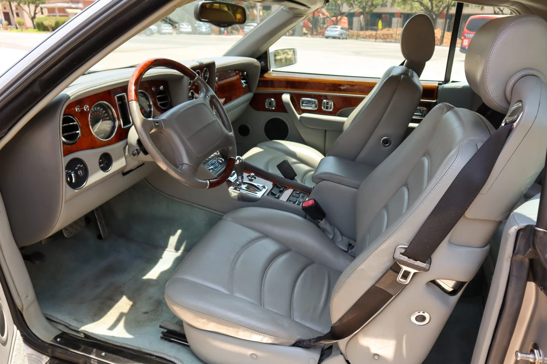 2002 Bentley Azure 1st Gen - Image 30 of 31