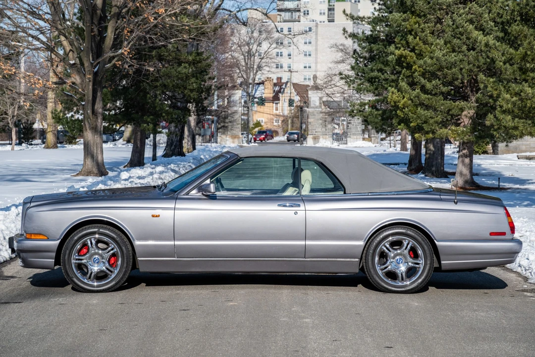 2002 Bentley Azure 1st Gen - Image 10 of 31