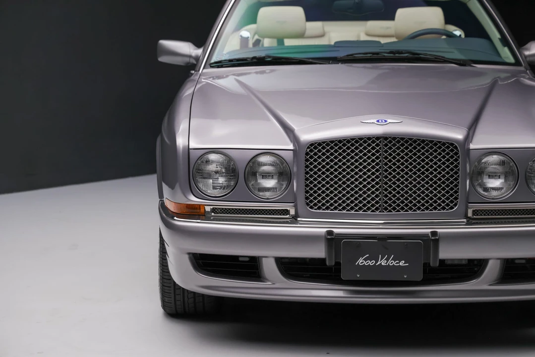 2002 Bentley Azure 1st Gen - Image 17 of 31