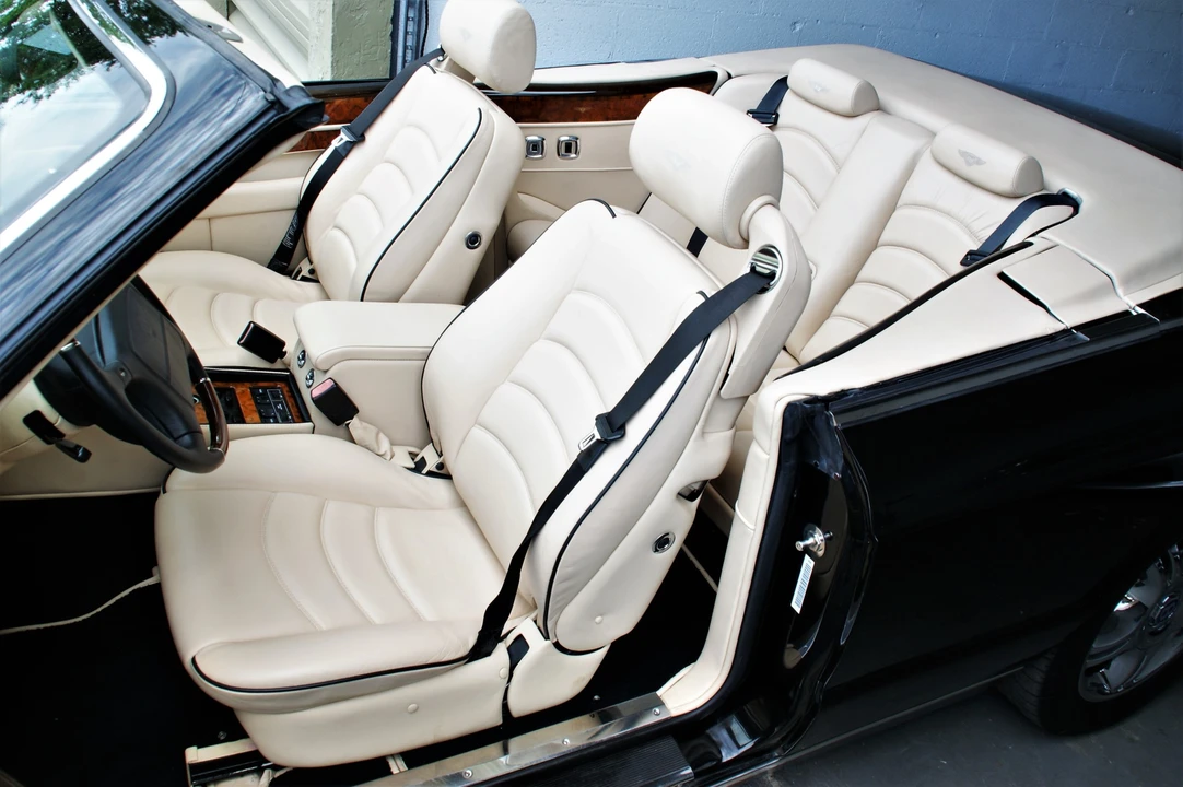2002 Bentley Azure 1st Gen - Image 20 of 31