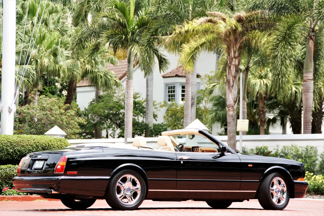 2002 Bentley Azure 1st Gen - Image 4 of 31