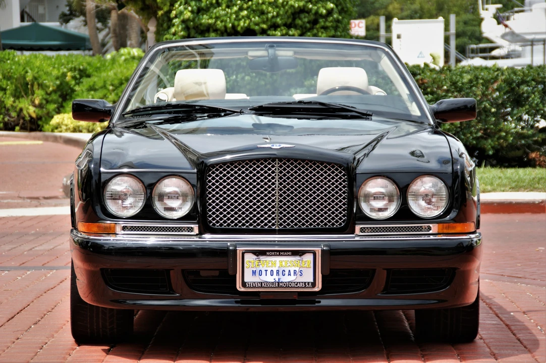 2002 Bentley Azure 1st Gen - Image 9 of 31
