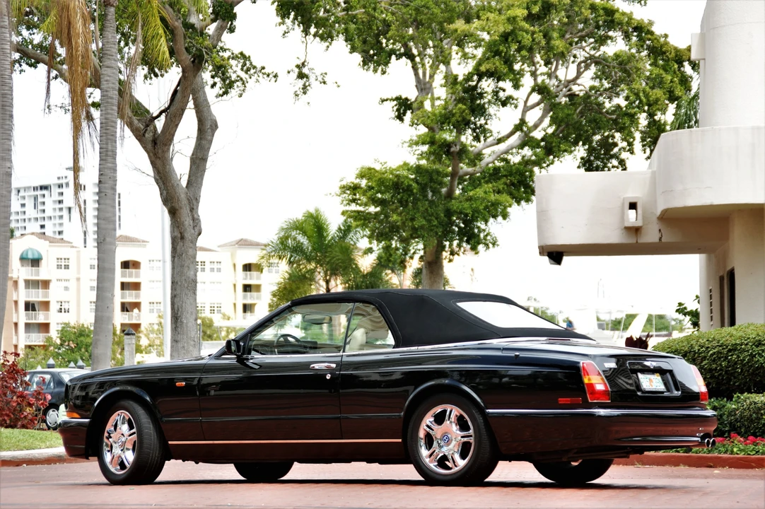 2002 Bentley Azure 1st Gen - Image 7 of 31