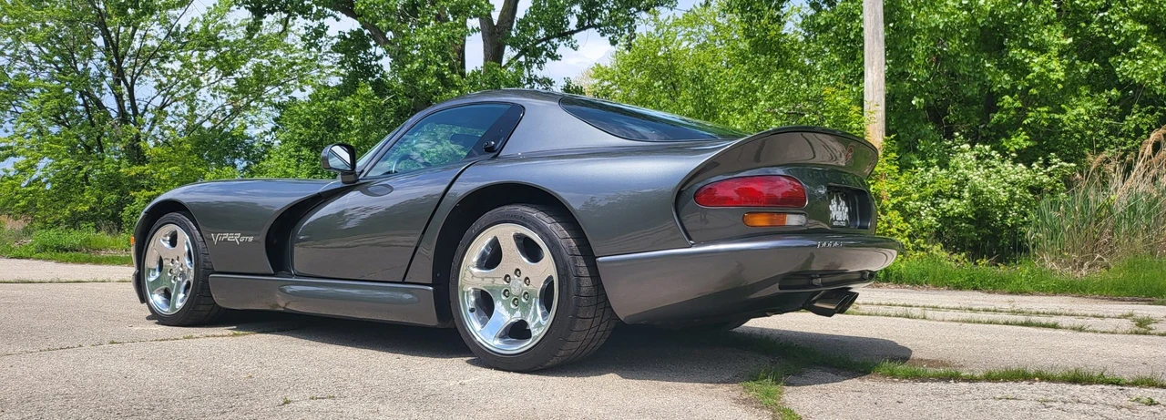 2002 Dodge Viper GTS 2nd Gen - Image 18 of 31