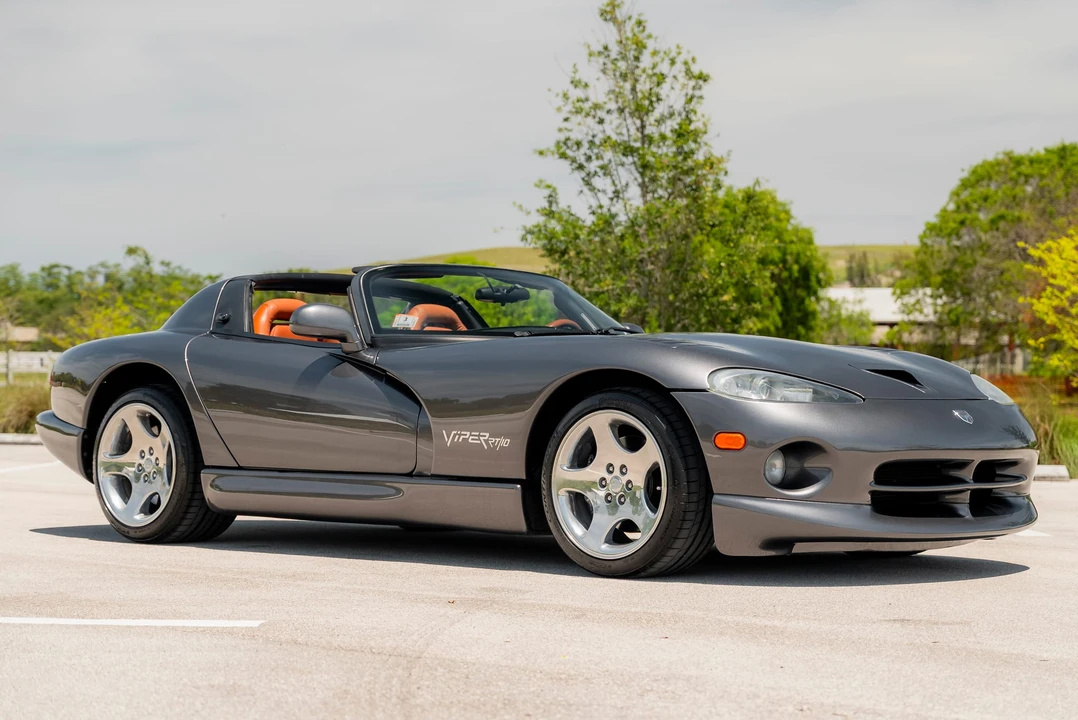 2002 Dodge Viper 2nd Gen - Image 4 of 31