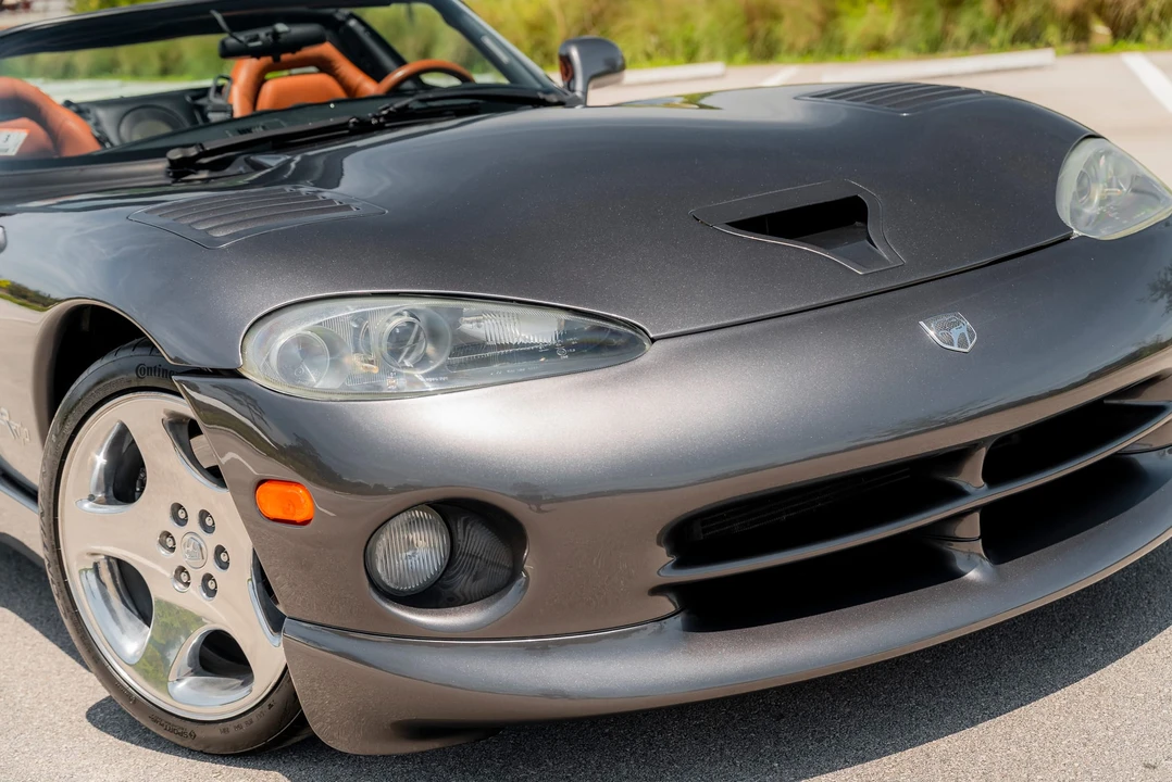 2002 Dodge Viper 2nd Gen - Image 21 of 31