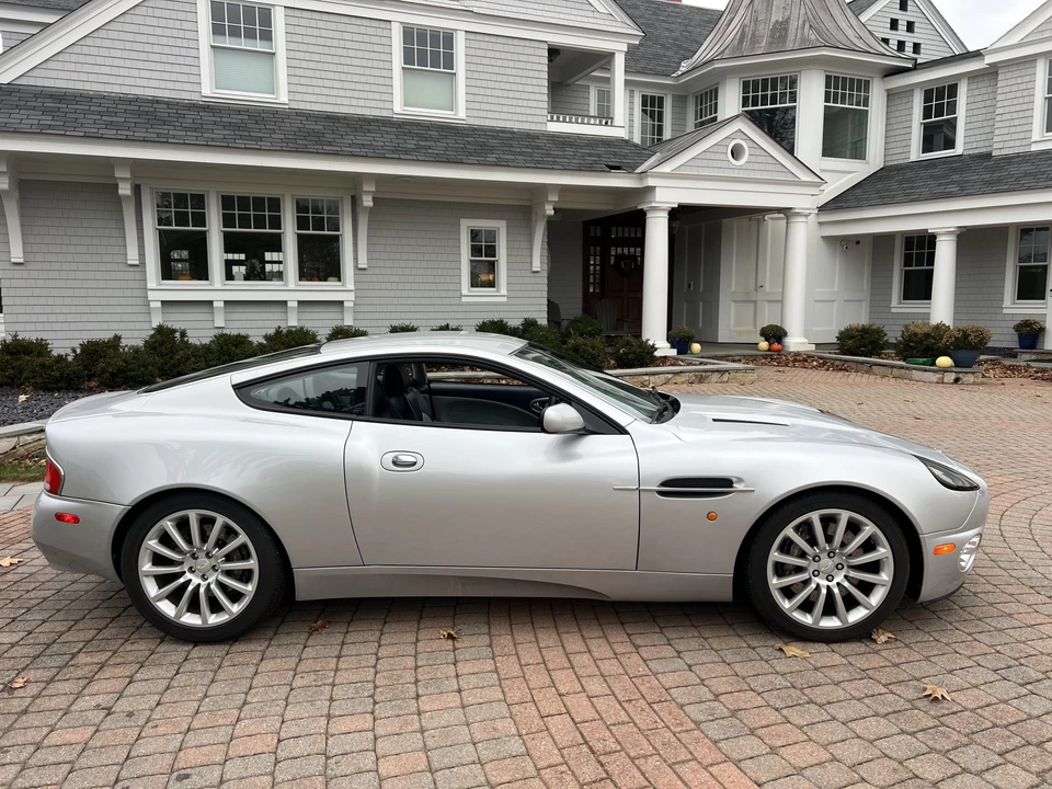 2003 Aston Martin Vanquish 1st Gen - Image 5 of 31