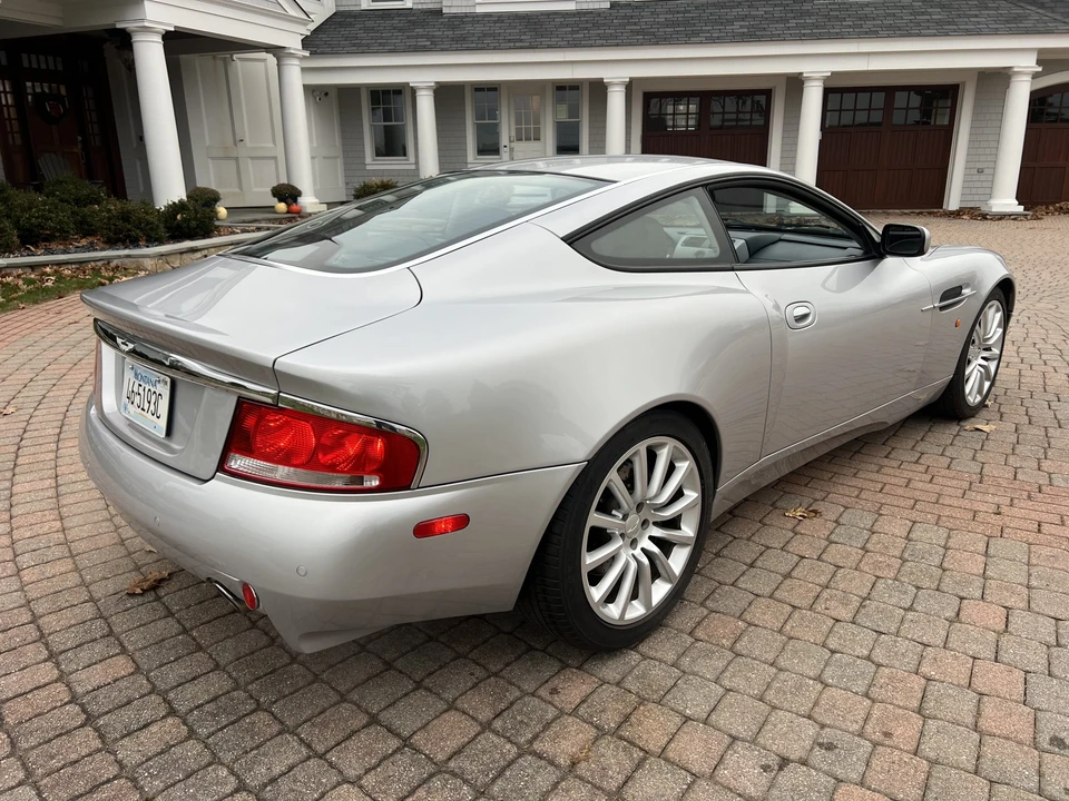 2003 Aston Martin Vanquish 1st Gen - Image 6 of 31
