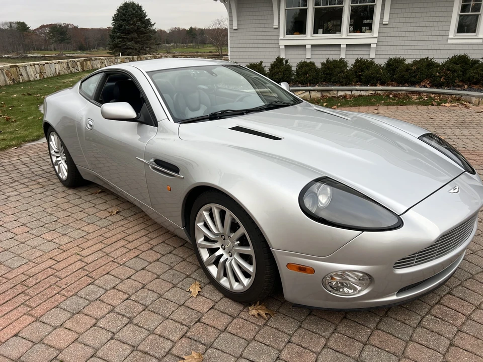 2003 Aston Martin Vanquish 1st Gen - Image 4 of 31