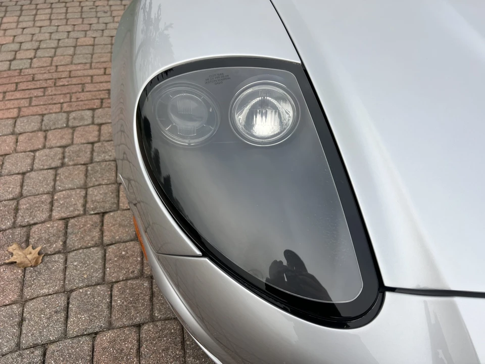 2003 Aston Martin Vanquish 1st Gen - Image 22 of 31