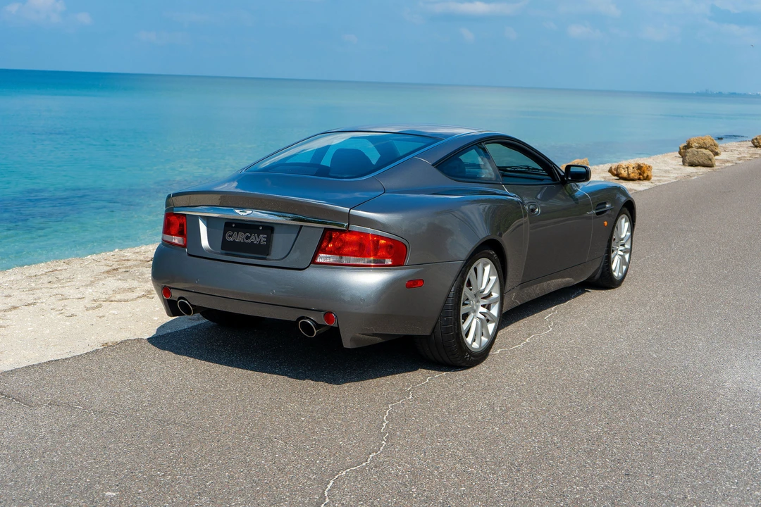 2003 Aston Martin Vanquish 1st Gen - Image 15 of 31