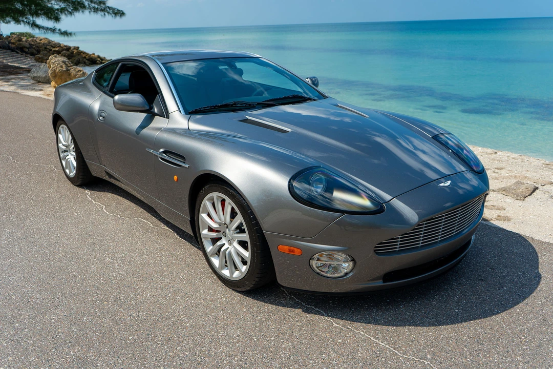2003 Aston Martin Vanquish 1st Gen - Image 31 of 31