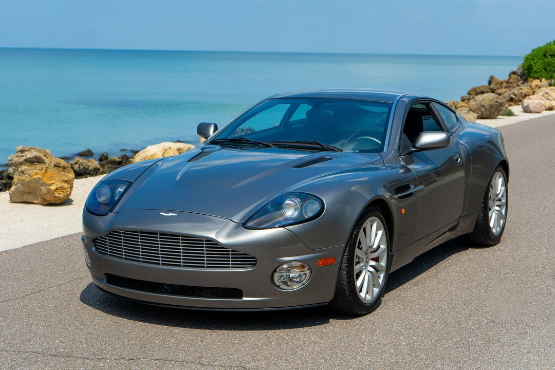 2003 Aston Martin Vanquish 1st Gen - Image 3 of 31