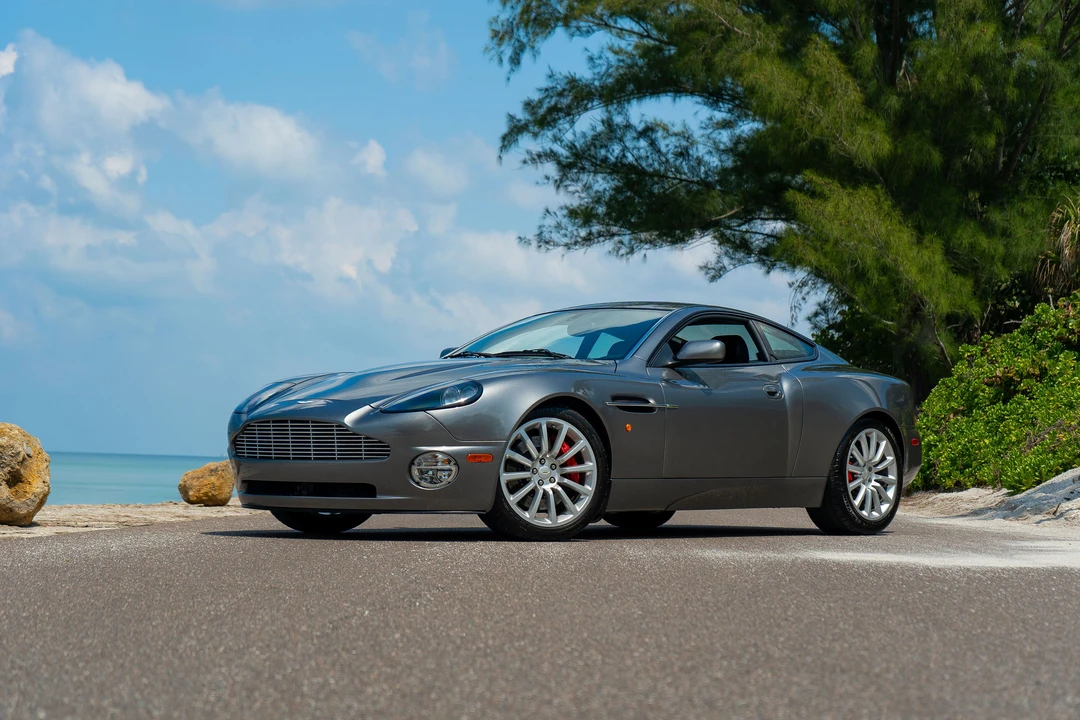 2003 Aston Martin Vanquish 1st Gen - Image 6 of 31