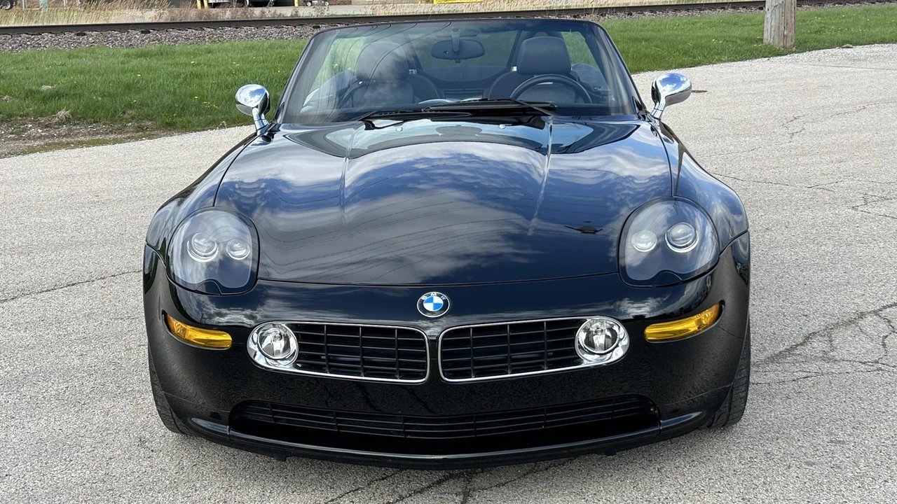 2003 BMW Z8 - Image 26 of 31